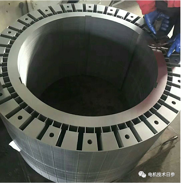 功率因数变量中励磁电流波动因素的探讨